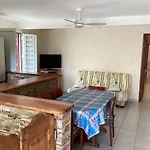 Villa Café - Grand appartement F3 à Sainte-Anne